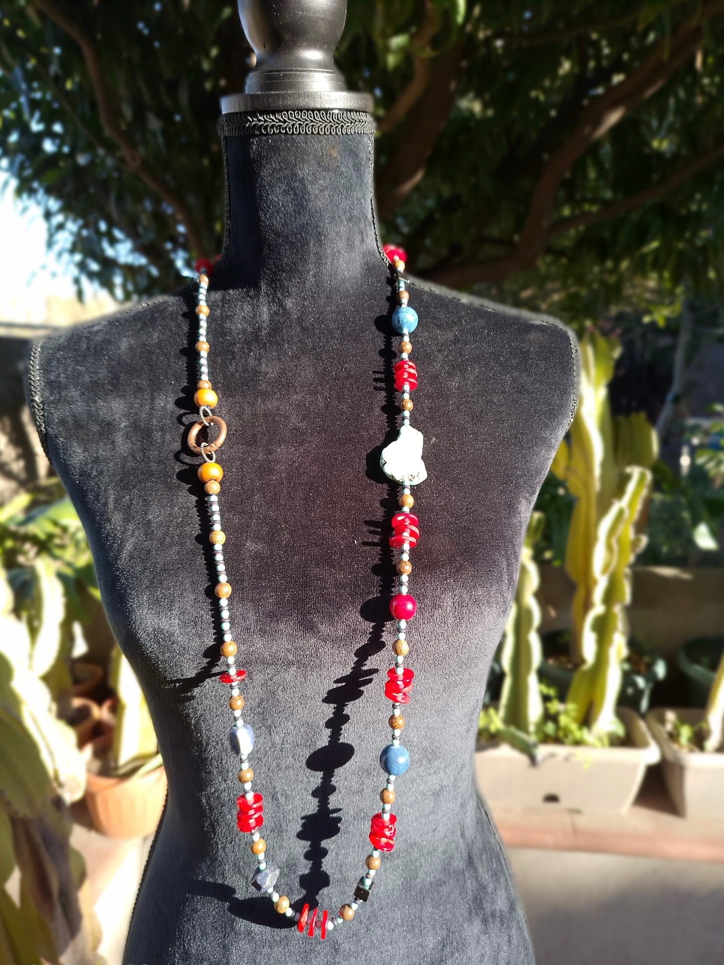 110 cm necklace in wood, turquoise paste, bamboo coral, sodalite, jade, imperial jasper