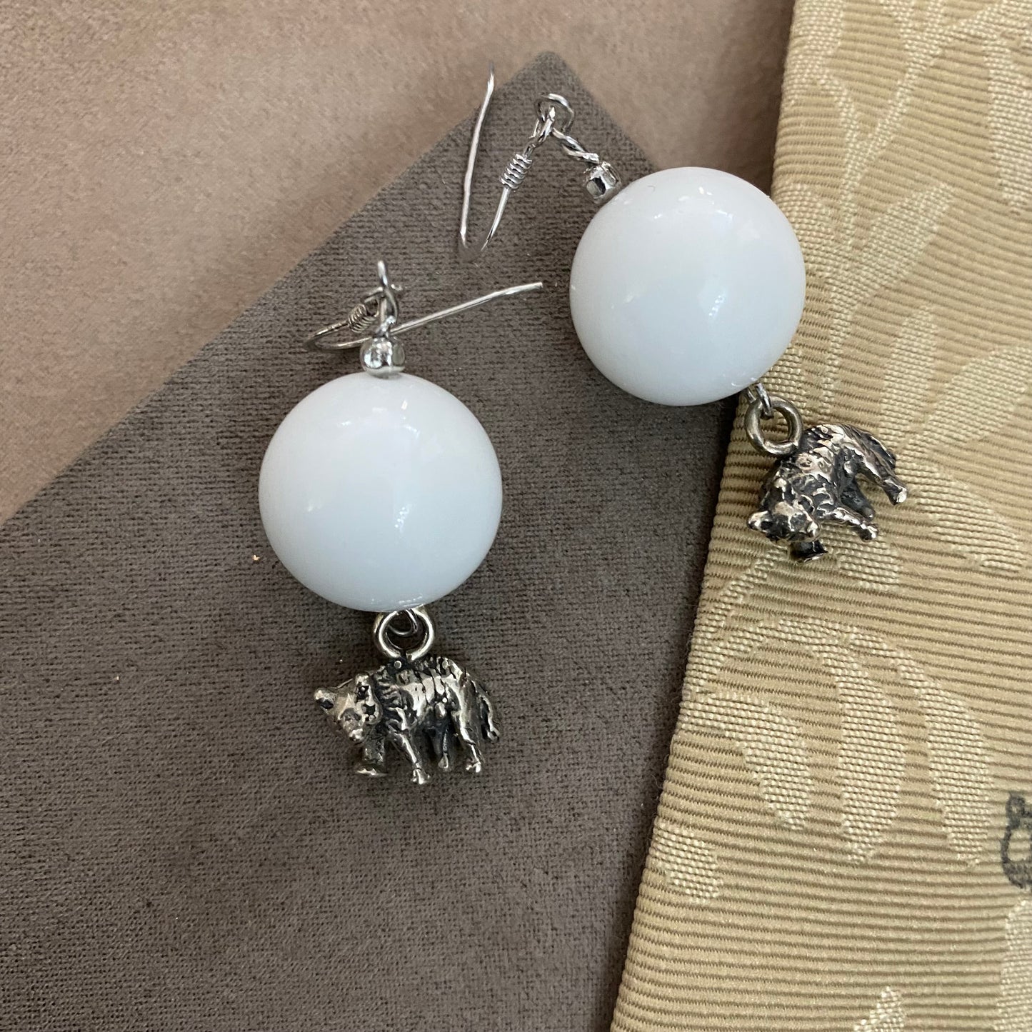 🆕 silver and white agate earrings