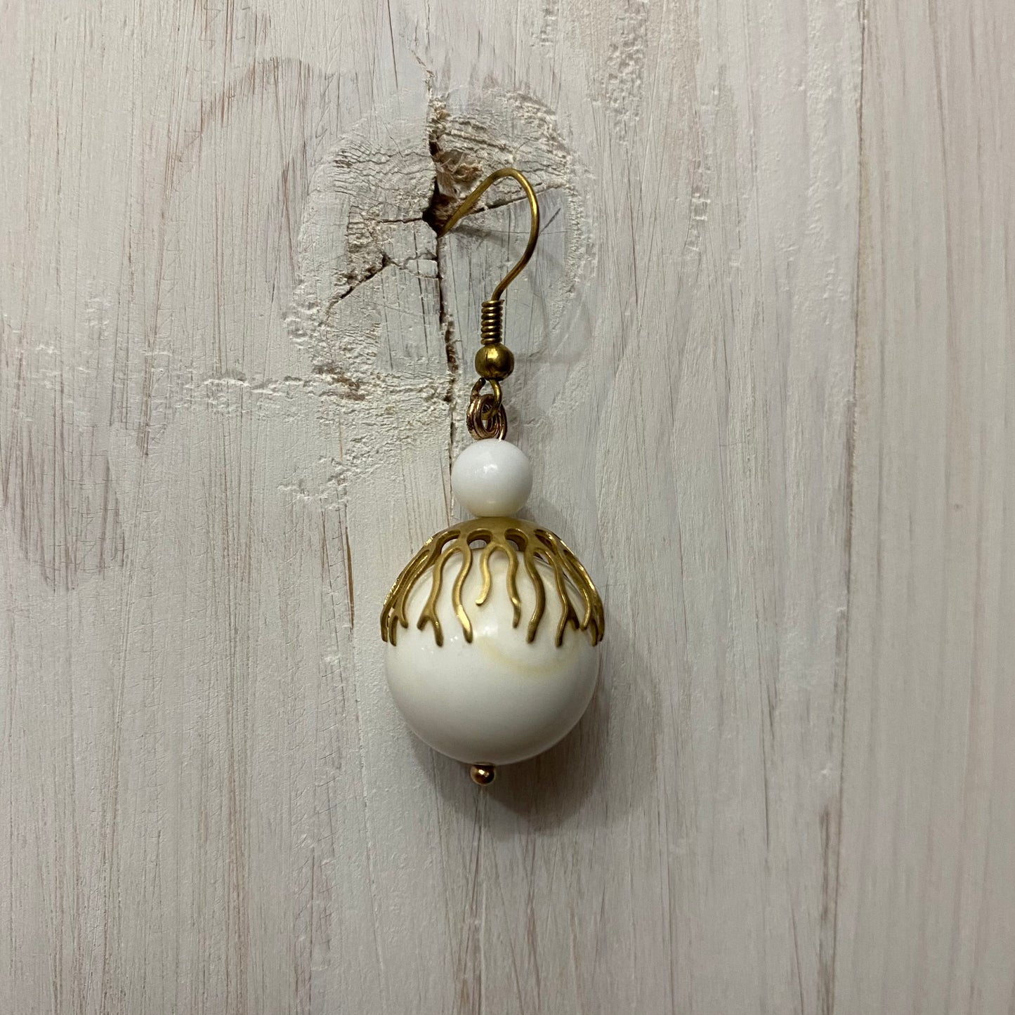 ⛱ bronze and agate earrings