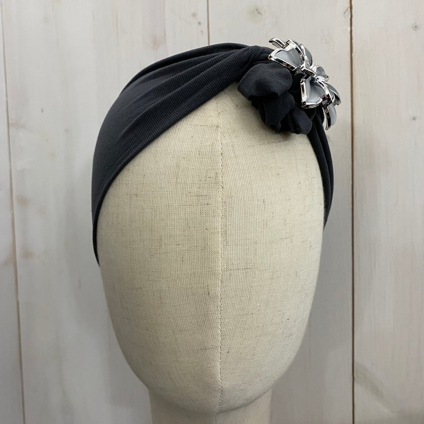 🆕 hair band with application