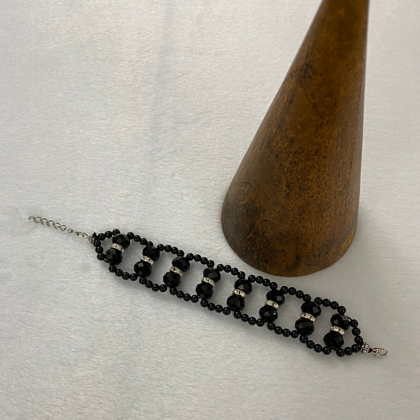 cm bracelet in steel, onyx and crystals