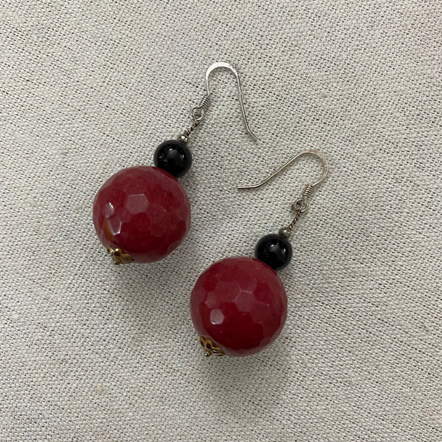 ๐ silver, jade and onyx earrings