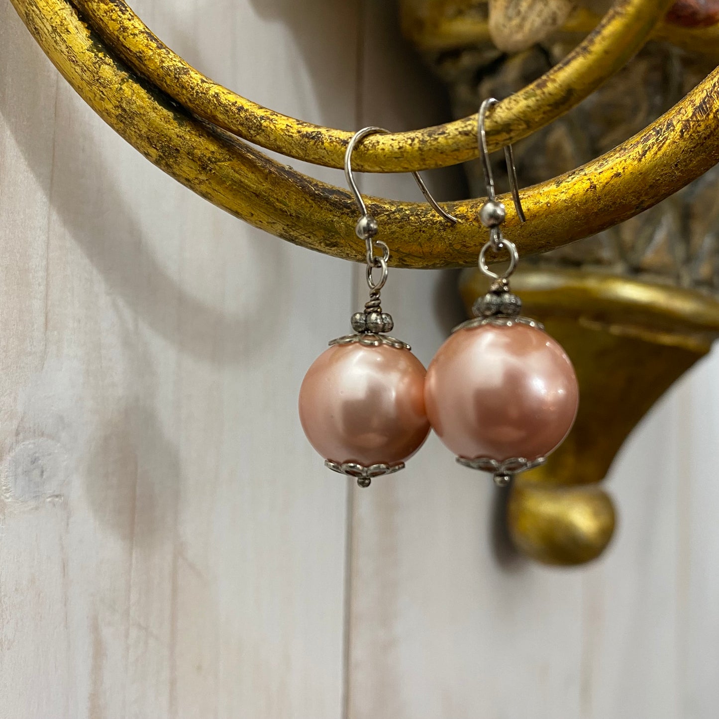 🆕 silver and pearl earrings