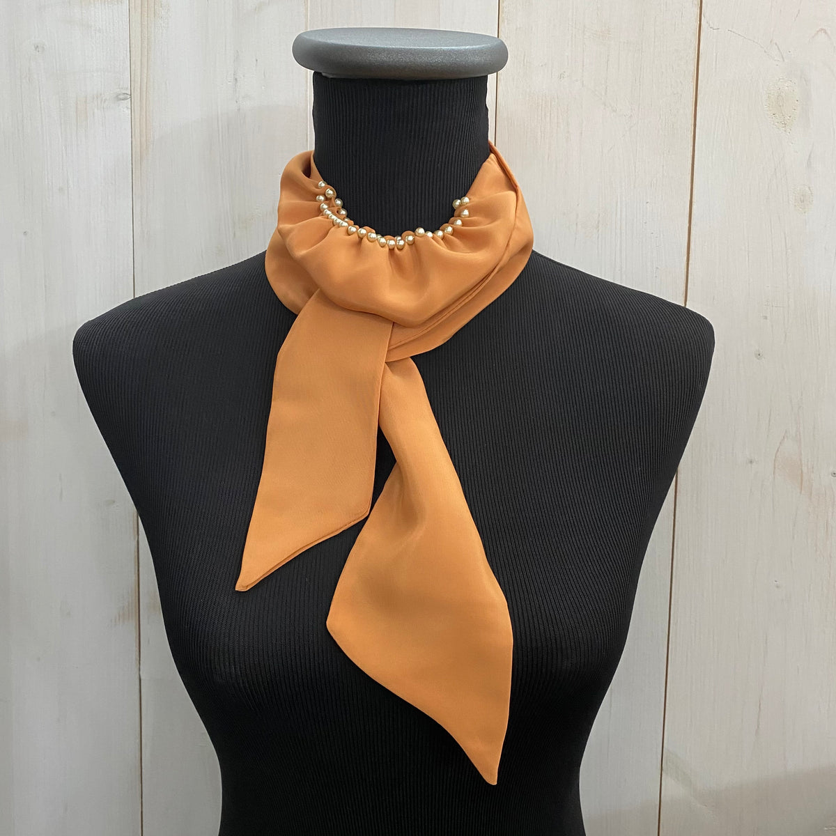 🍂 foulard in pura seta con centrale in perle – Viale del re 33