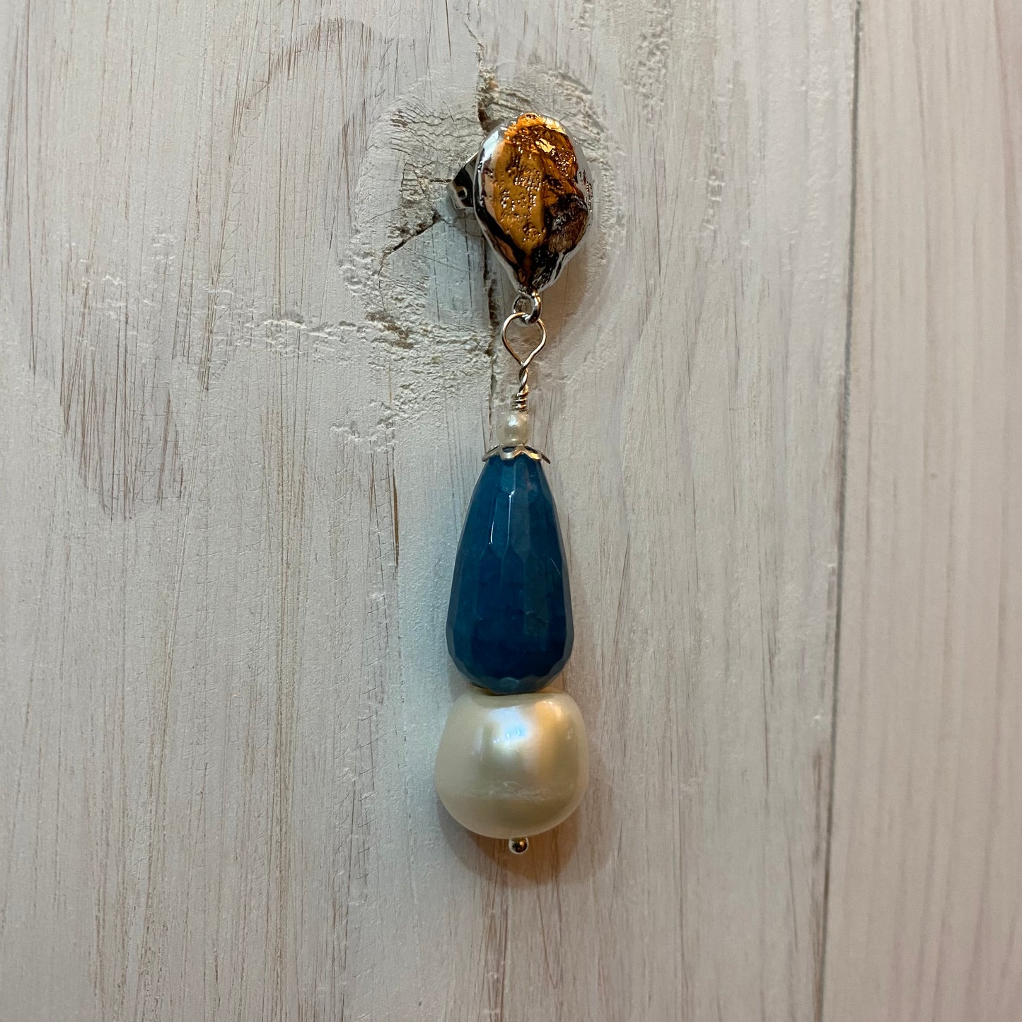 🆕 bronze, pearl and blue agate earrings