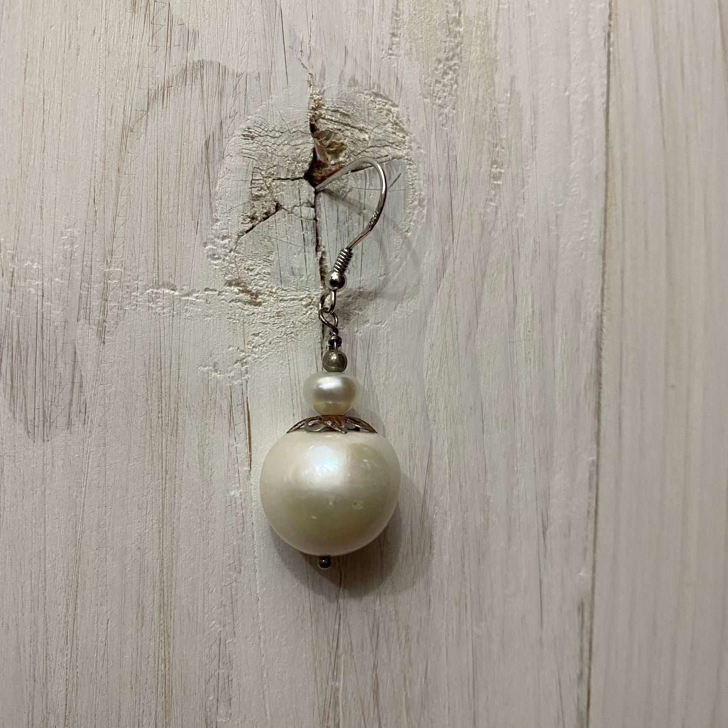 🆕 silver and pearl earrings