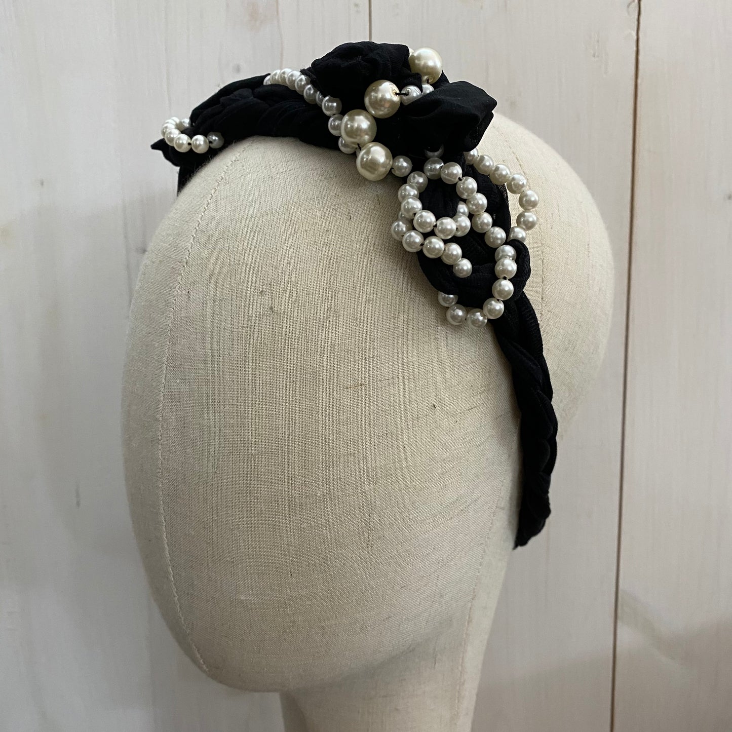 🆕 embroidered hair band