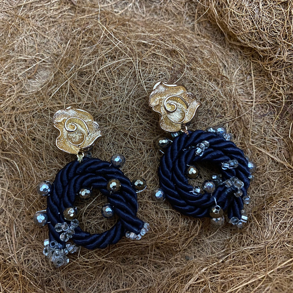 orecchini in bronzo e cordone 05