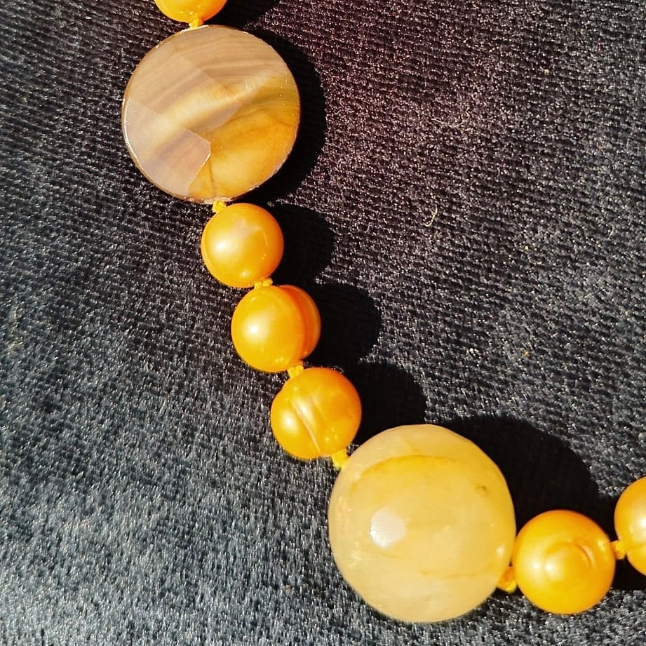 collana cm 59/73 in perle, madreperla e quarzo