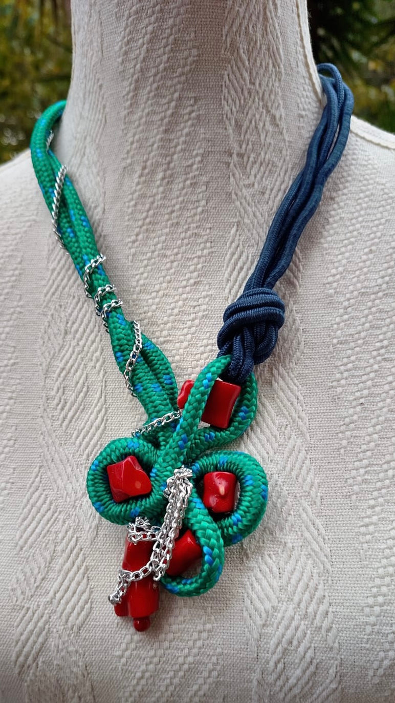 collana cm 73,5 in cordone, corallo bamboo e catena
