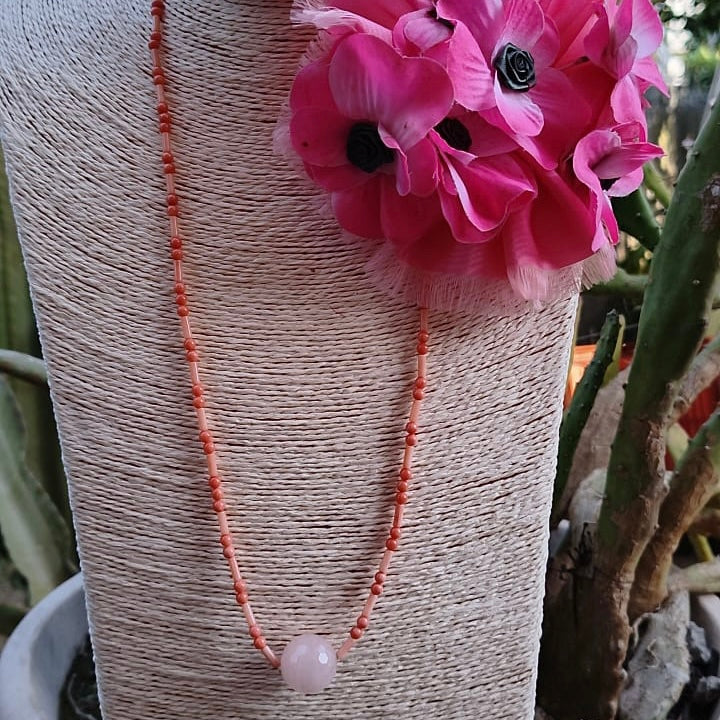 98cm necklace in pink coral and jade
