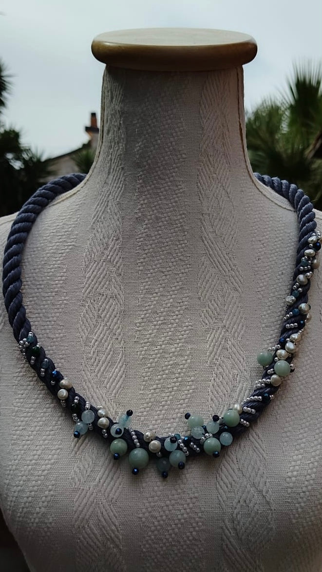 78 cm necklace in cord, river pearls, angelite, amazonite and beads