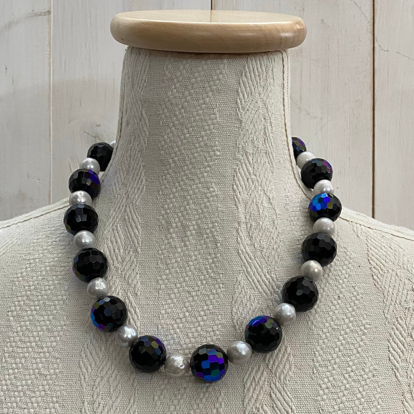 collana cm 56 in perle e agata metallizzata