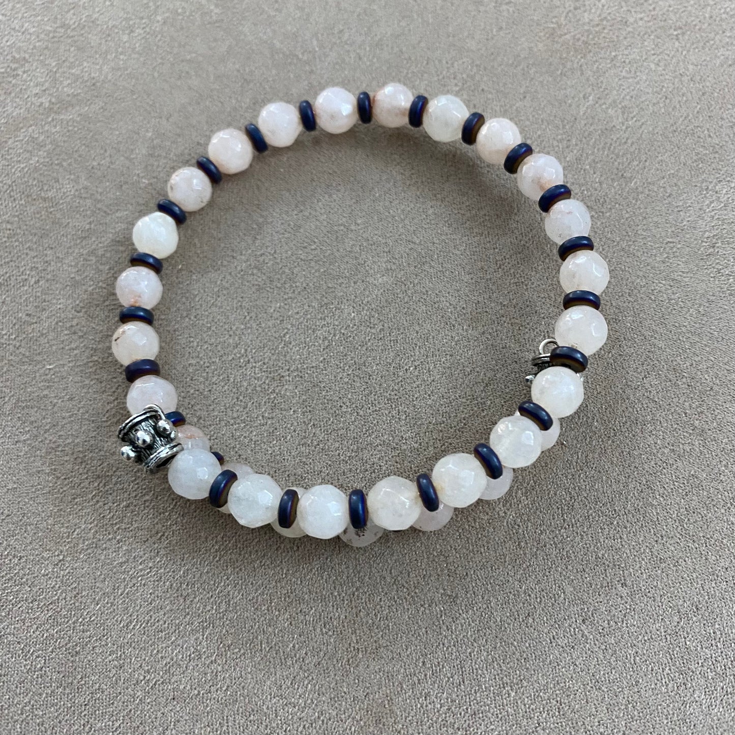 bracciale a cerchio rigido in quarzo