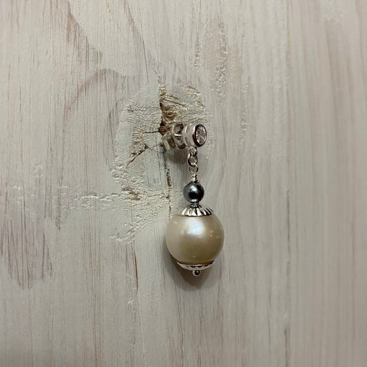 boucles d'oreilles en argent avec zircone et perles