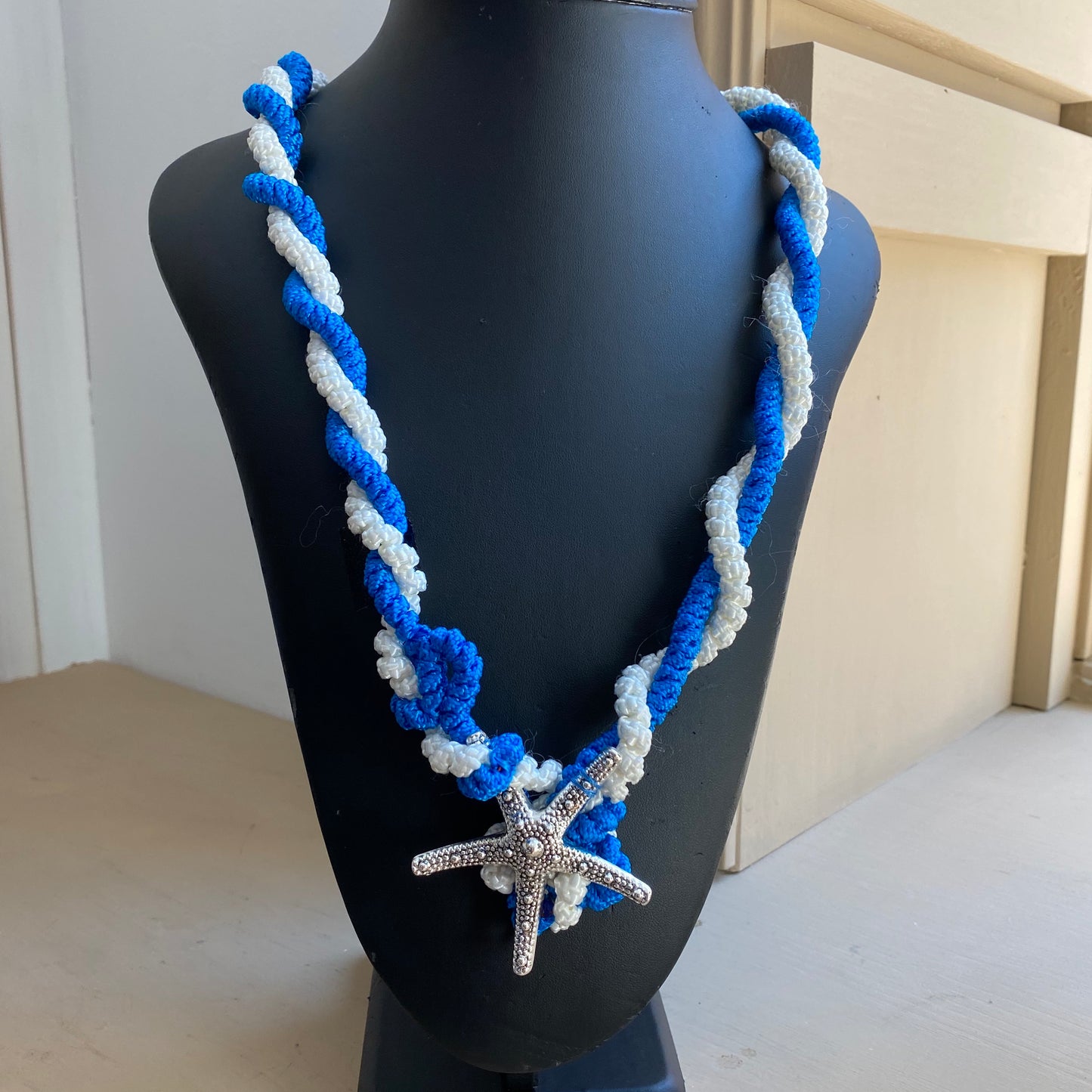 P/E 2020 collana in cordone con ciondolo stella