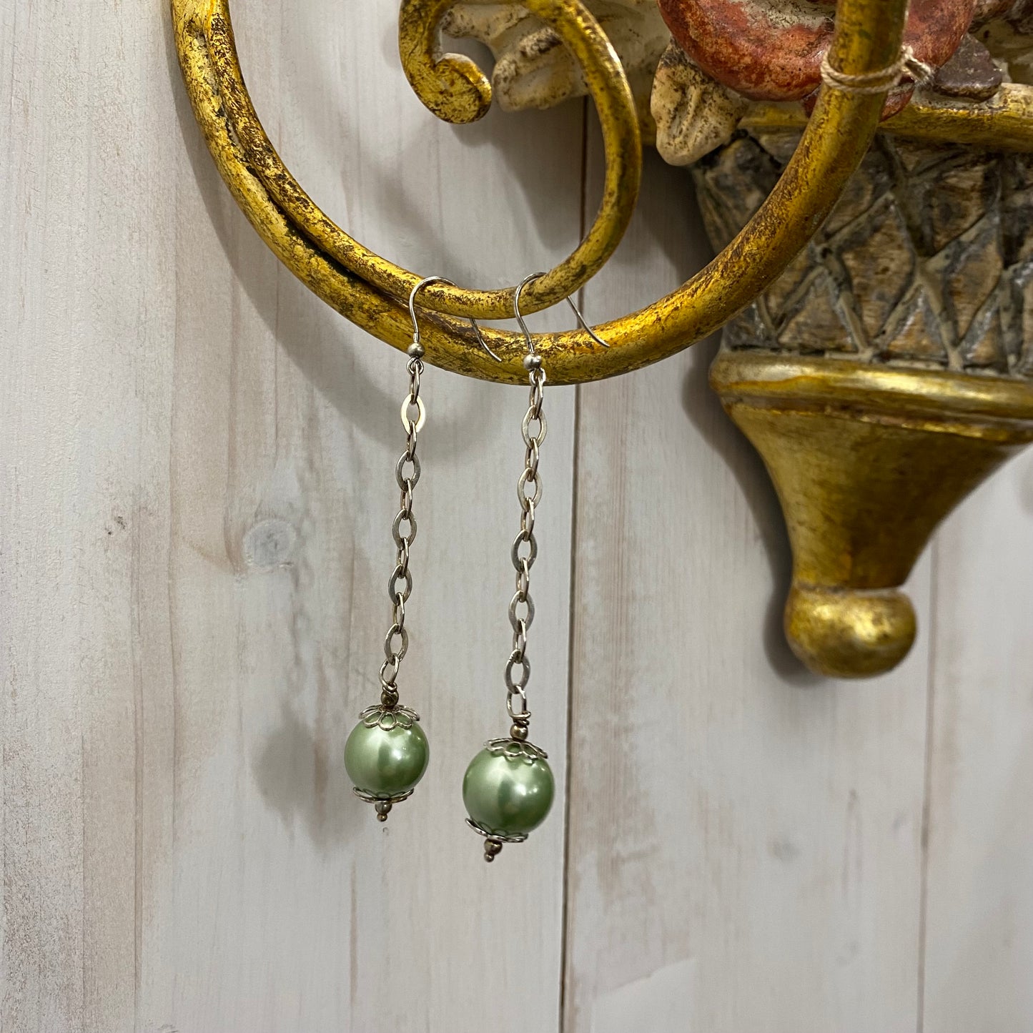 🆕 long silver and pearl earrings