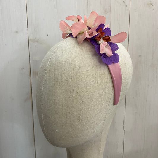 🆕 pink headband with flowers